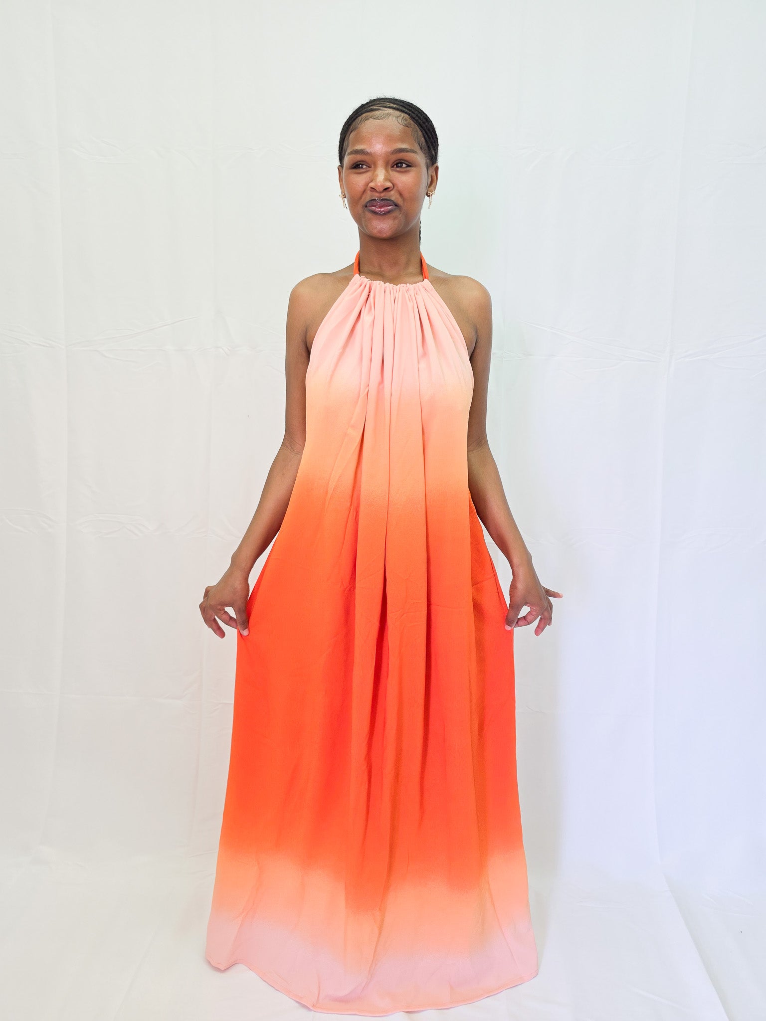Aura Backless Dera