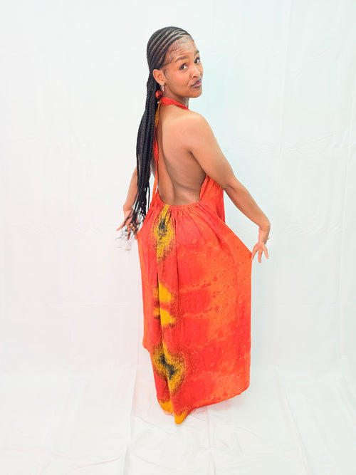 Signature Backless Dera