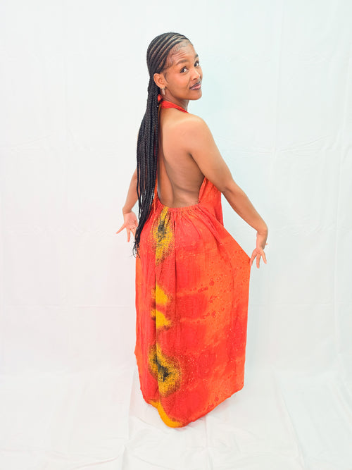 Signature Backless Dera