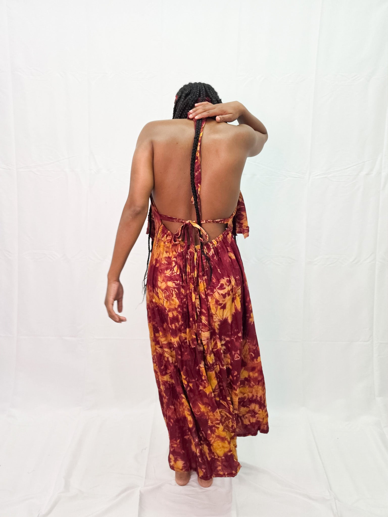 Signature Backless Dera