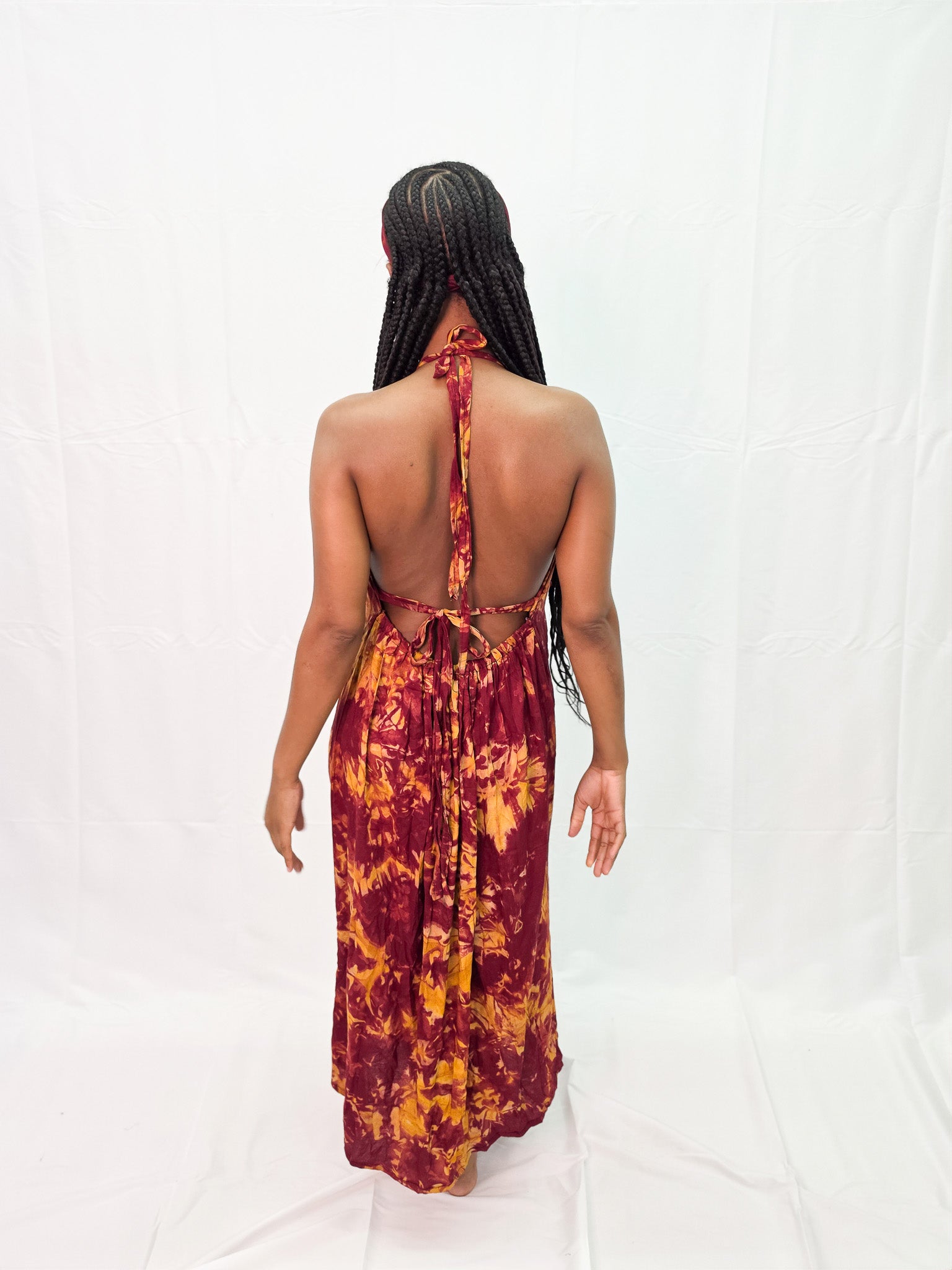 Signature Backless Dera