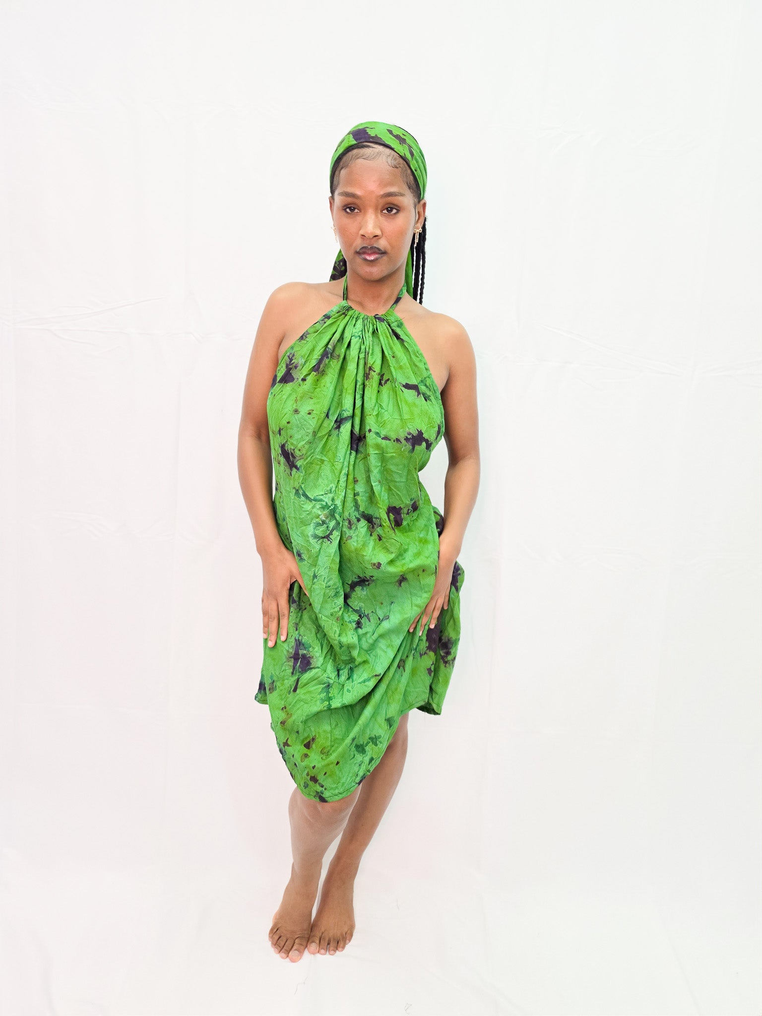 Signature Backless Dera
