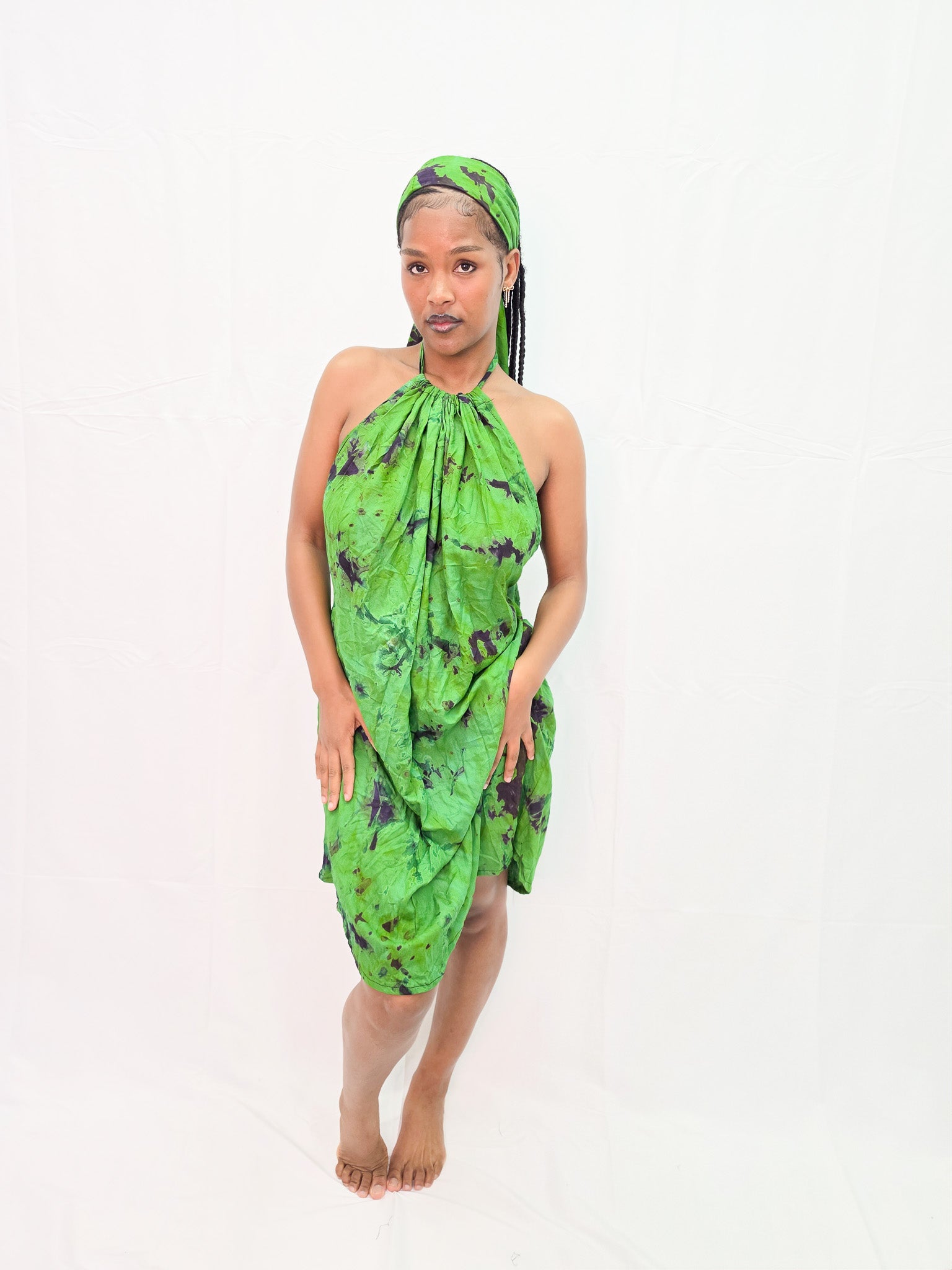 Signature Backless Dera