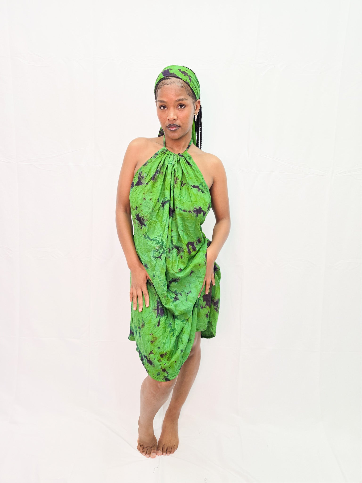 Signature Backless Dera