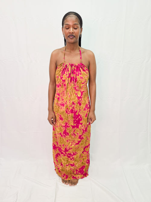 Signature Backless Dera